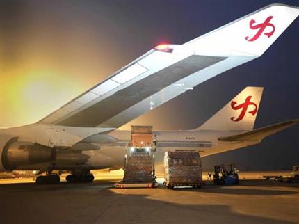 61.1萬噸！鄭州機(jī)場貨運(yùn)量已超去年 “雙貨航”支撐鄭州樞紐貨運(yùn)再突破